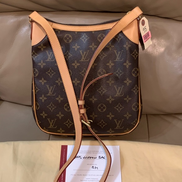 SOLD! Louis Vuitton Odeon PM - Picture 2 of 6